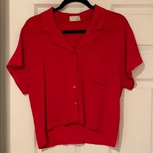 Boxy slightly-cropped Aritzia blouse